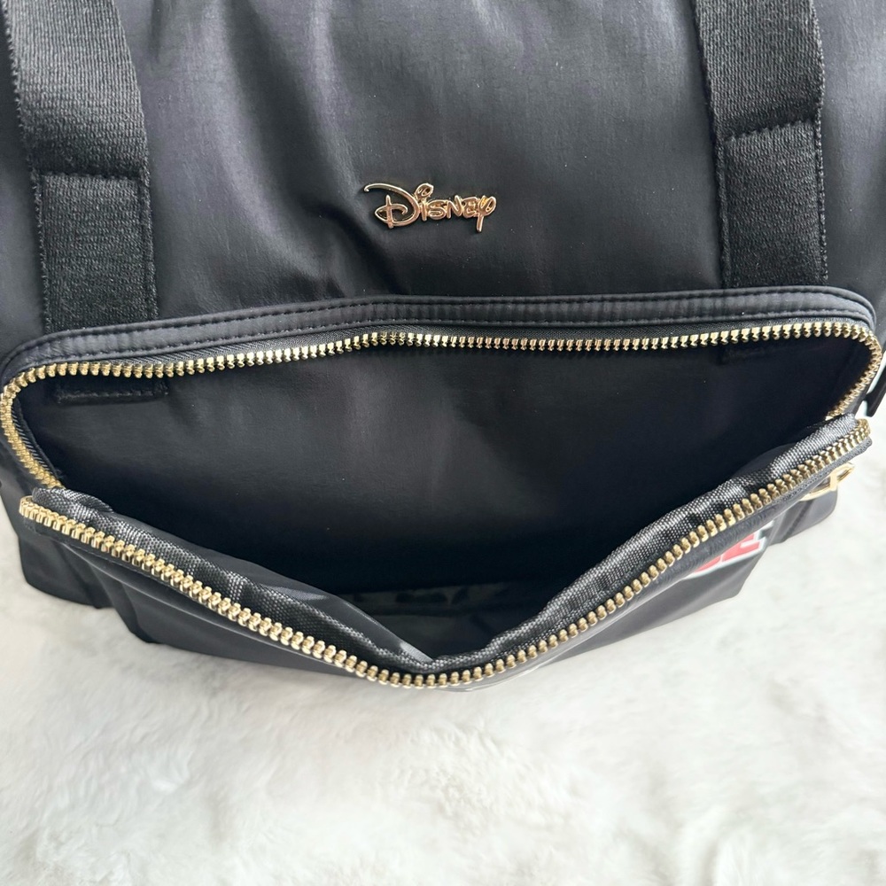 *NEW* Disney Mickey Mouse Weekender/Duffle/Overnight Travel Bag - Picture 4 of 11